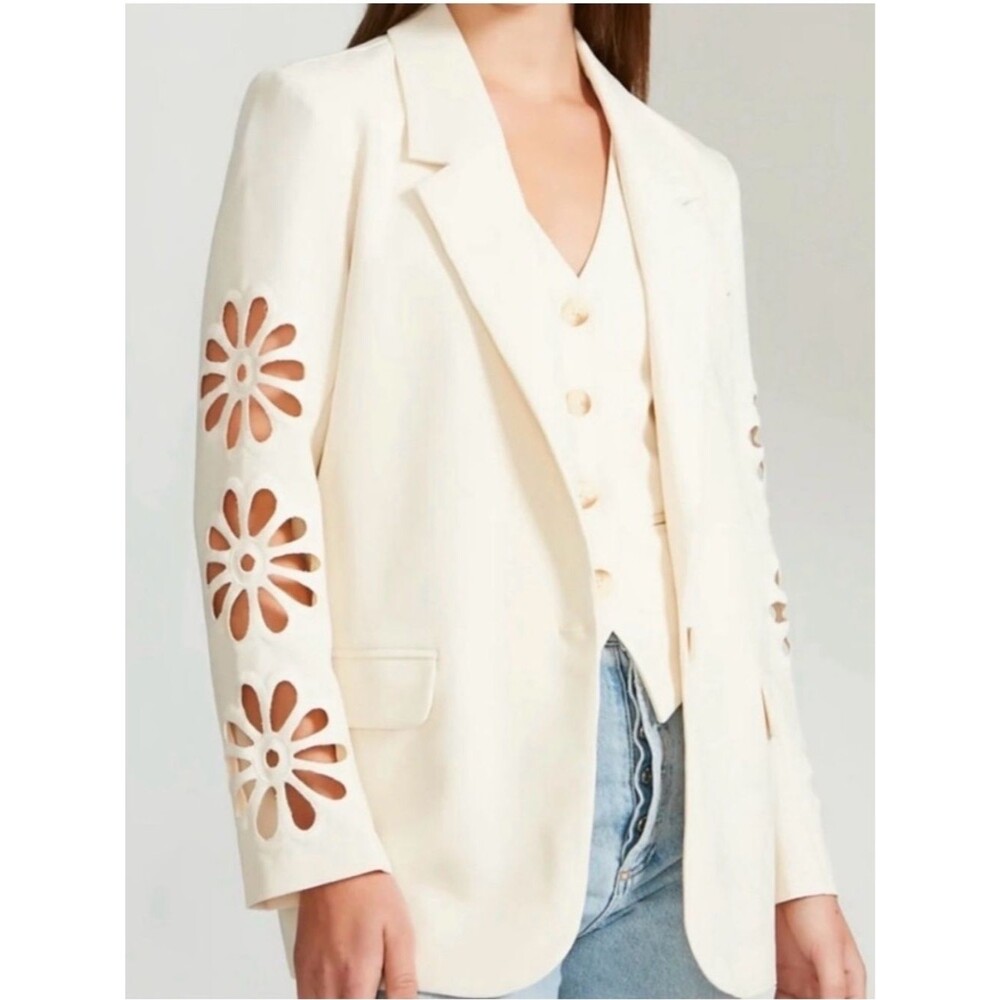 BB Dakota by Steve Madden Cream Blazer with Floral Cutout Sleeves S